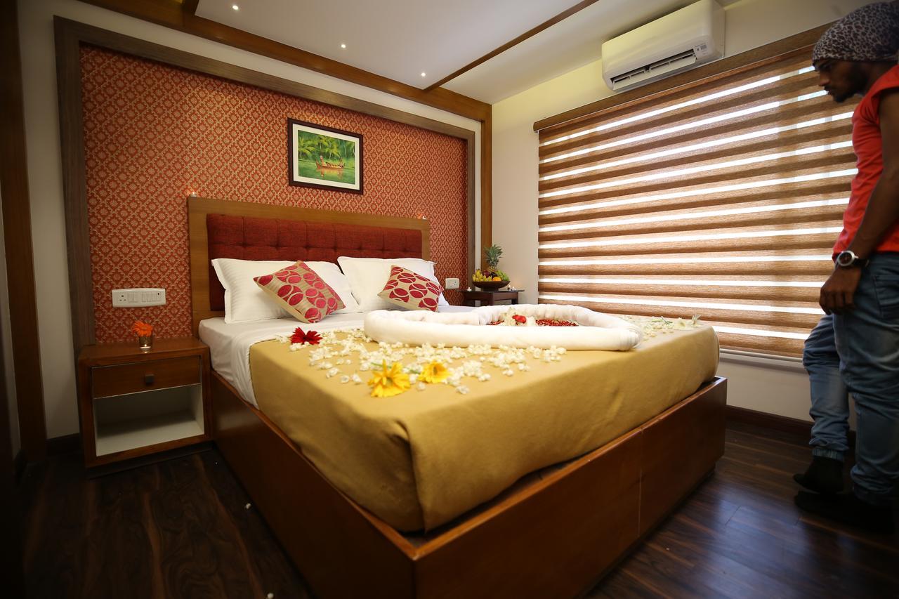 Southern Panorama Houseboats Alappuzha Exterior photo